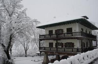 фото отеля Apartamentos Rurales El Horreo Miraflores de la Sierra