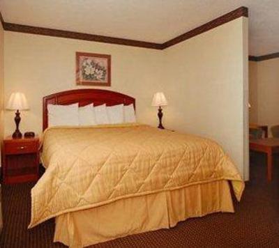 фото отеля Quality Suites Rockford