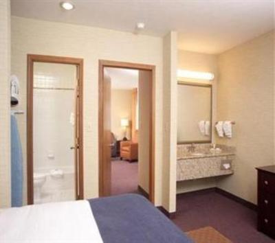 фото отеля Ivy Court Inn & Suites