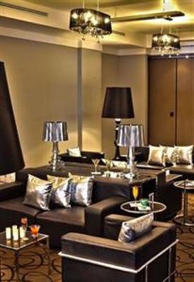 фото отеля Le Place d'Armes Hotel & Suites