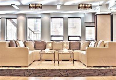 фото отеля Le Place d'Armes Hotel & Suites