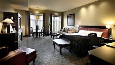 фото отеля Le Place d'Armes Hotel & Suites