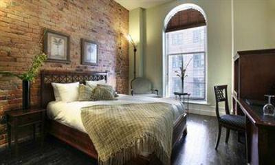 фото отеля Le Place d'Armes Hotel & Suites