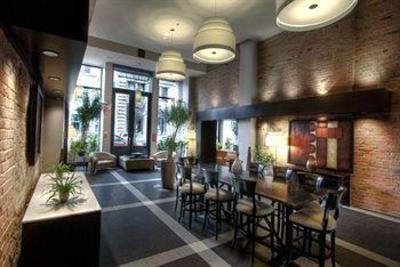 фото отеля Le Place d'Armes Hotel & Suites