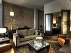 фото отеля Le Place d'Armes Hotel & Suites