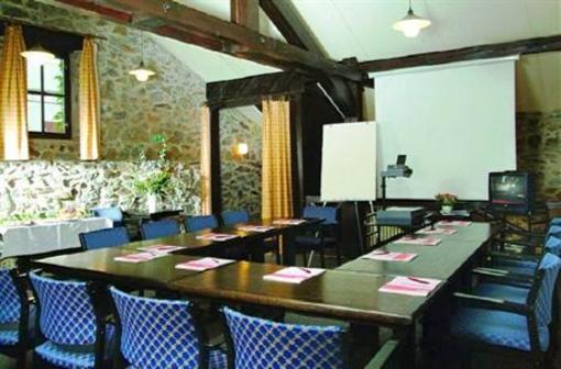 фото отеля Hotel Parkhotel Pruhonice