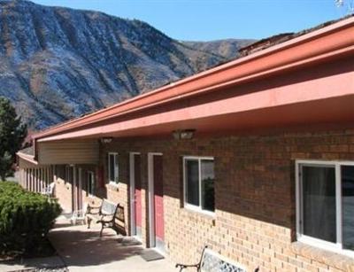 фото отеля Frontier Lodge Glenwood Springs