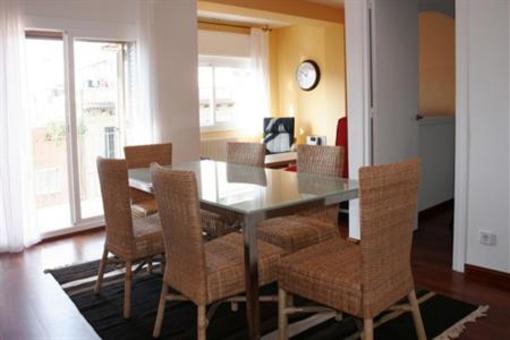 фото отеля BarcelonaForRent Roma Apartments