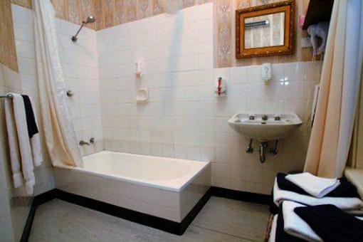 фото отеля Penghana Bed & Breakfast