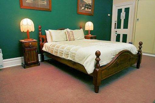 фото отеля Penghana Bed & Breakfast