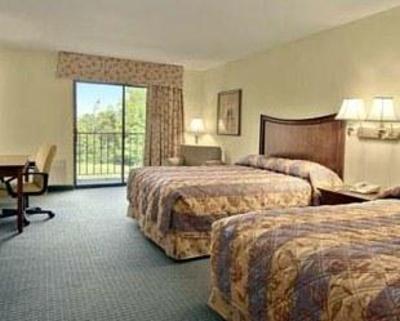фото отеля Ramada Inn Blue Ridge
