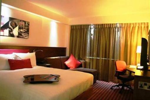 фото отеля Hampton by Hilton Newport East
