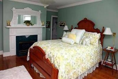 фото отеля Harmony Hill Bed & Breakfast