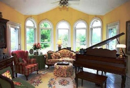 фото отеля Harmony Hill Bed & Breakfast