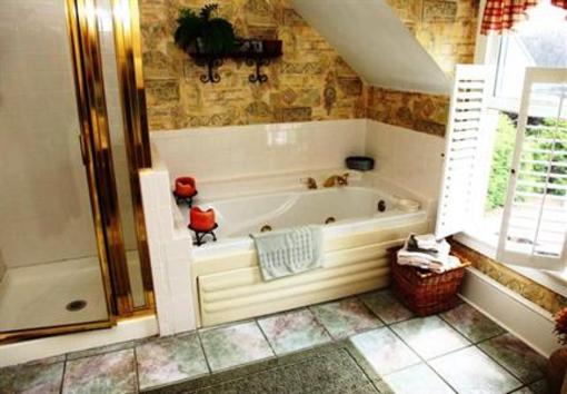 фото отеля Harmony Hill Bed & Breakfast