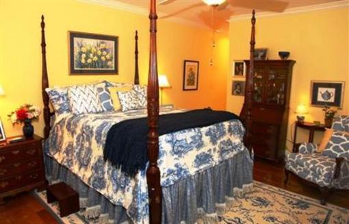 фото отеля Harmony Hill Bed & Breakfast