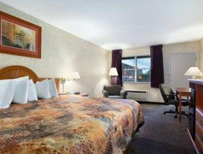 фото отеля Ramada City Centre