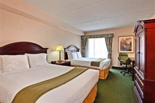 фото отеля Holiday Inn Express Toronto - Airport Area