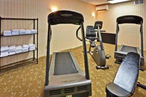 фото отеля Holiday Inn Express Toronto - Airport Area