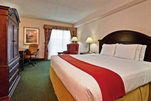 фото отеля Holiday Inn Express Toronto - Airport Area