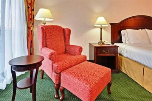 фото отеля Holiday Inn Express Toronto - Airport Area