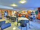 фото отеля Holiday Inn Express Toronto - Airport Area