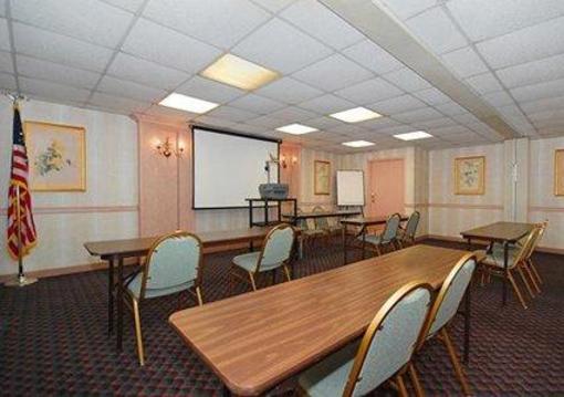 фото отеля Comfort Inn West Mechanicsburg