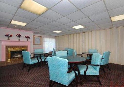 фото отеля Comfort Inn West Mechanicsburg