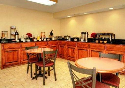 фото отеля Econo Lodge Inn and Suites Bentonville