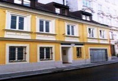 фото отеля Appartement Pension 700m Zum Ring Vienna