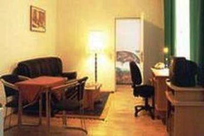 фото отеля Appartement Pension 700m Zum Ring Vienna