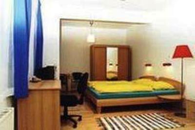 фото отеля Appartement Pension 700m Zum Ring Vienna