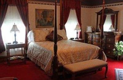 фото отеля Grand Victorian Bed and Breakfast Inn Bellaire