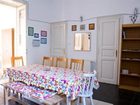 фото отеля Butterfly Hostel and Guesthouse