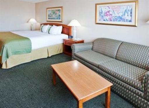 фото отеля Holiday Inn Big Rapids