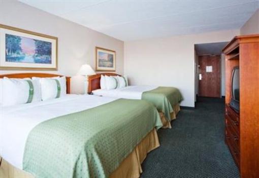 фото отеля Holiday Inn Big Rapids