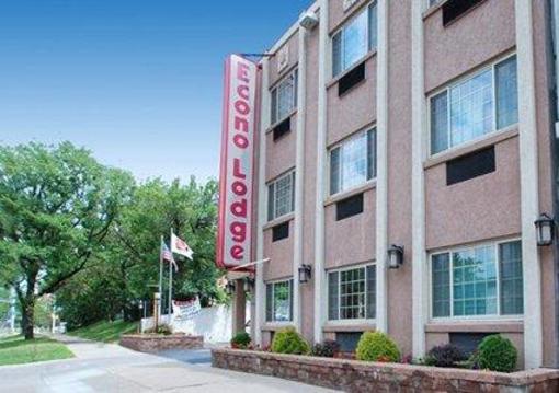 фото отеля Econo Lodge University Syracuse (New York)
