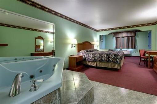 фото отеля Americas Best Value Inn & Suites Houston Rosenberg