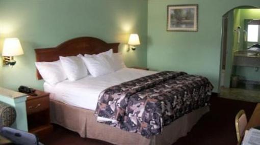 фото отеля Americas Best Value Inn & Suites Houston Rosenberg
