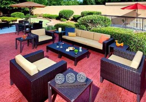 фото отеля Courtyard by Marriott Burlington