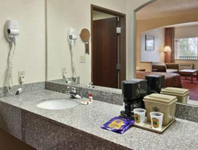фото отеля Super 8 Motel Humble