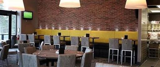 фото отеля Sandman Signature Hotel & Suites Edmonton South