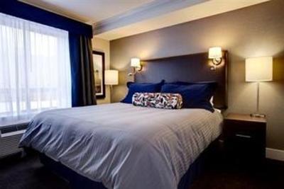 фото отеля Sandman Signature Hotel & Suites Edmonton South