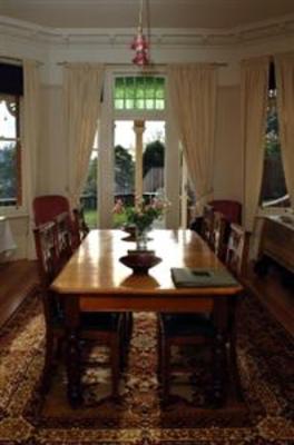 фото отеля Egremont Bed and Breakfast Launceston