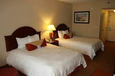 фото отеля Hilton Garden Inn Birmingham / Lakeshore Drive