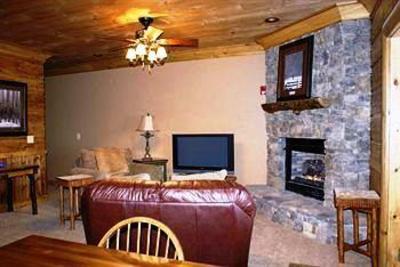 фото отеля Serenity in the Mountains Hotel Blue Ridge
