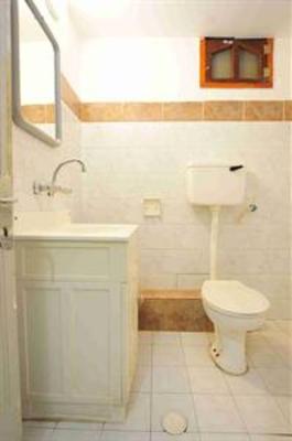 фото отеля Corinne Hostel