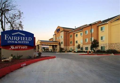 фото отеля Fairfield Inn & Suites San Antonio Boerne