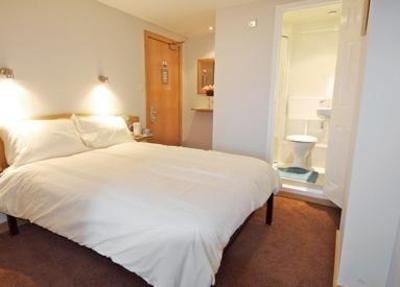 фото отеля Rosemount Hotel London
