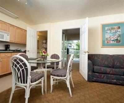 фото отеля Lighthouse Resort Inn And Suites